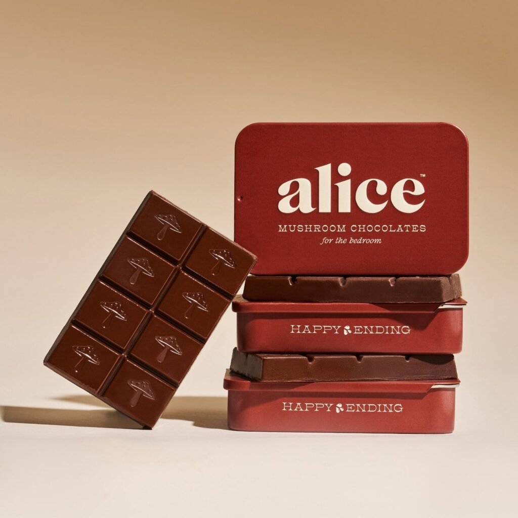 Alice Mushrooms Chocolate Happy Ending – 1 Tin (16 Doses) — UK Shroom Bros